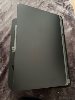 Herní notebook MSI Cyborg A15VF-1091CZ - 3