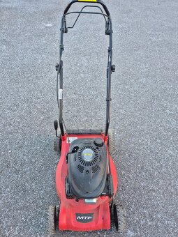 Sekačka s pojezdem - 3