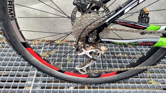 Karbonové kolo Fuji MT Pro - 3