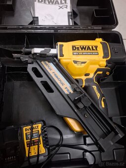 DeWALT DCN930P2 Aku hřebíkovačka - 3