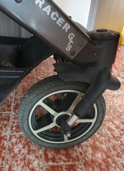 Kočárek dvoukombinace - 3