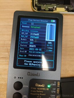 iPhone 11 Yellow Díly - 3