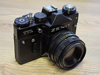 Zenit TTL + Helios 44M + blesk - 3