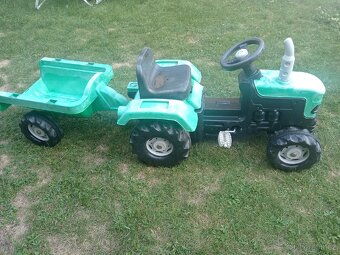 Šlapací traktor s valníkem - 3