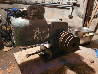 Elektro motor s převodovkou - 3