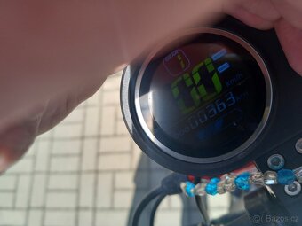 Elektrokoloběžka EV VIPER 4 PRO - 3