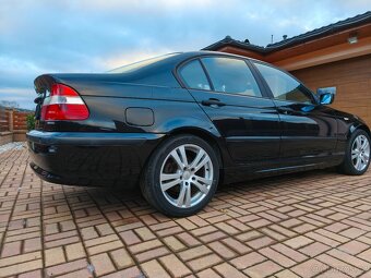 BMW 318i E46 facelift - 3