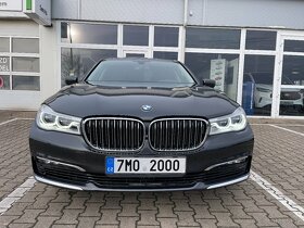 BMW Řada 7, BMW 730d XDrive Najeto 69000km - 3