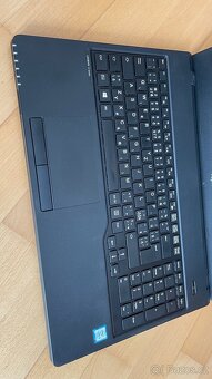 Fujitsu-Siemens A557, 15” Full HD, 8GB DDR 4, 250GB SSD - 3