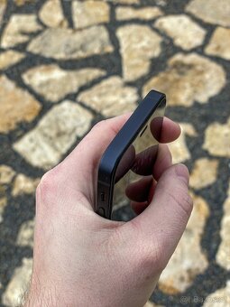 iPhone 12 Mini 256 GB - černý - 3