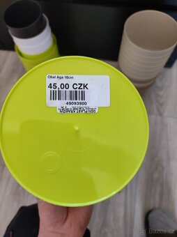 Plastové květináče - 3