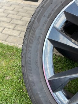 215/50R18 Bridgestone Turanza - 3