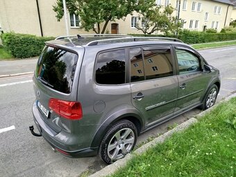 Volkswagen Touran Cross 2.0TDI 103KW DSG 6.rychlostní Webas - 3