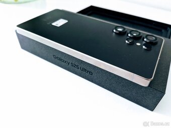 ZÁNOVNÍ Samsung Galaxy S25 Ultra 12/256GB - 3