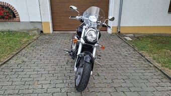 Suzuki Intruder M1800R2 - 3