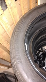 Bridgestone Alenza 235/55 R19 101V - 3