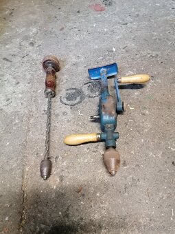 Stará ruční vrtačka - 3