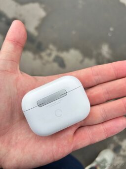 Airpods Pro Gen 1, funkční ale s vadami - 3