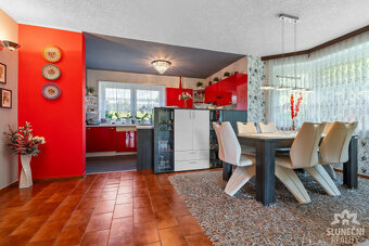 Prodej rodinného domu 6+1 , Uherské Hradiště - Jarošov, 528 - 3