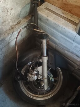 skutr 400 italjet ND - 3