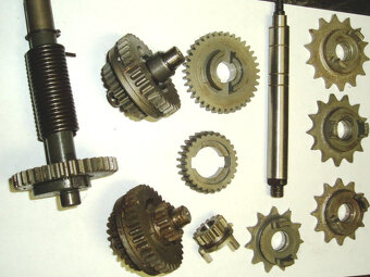 Predám NOVÉ - DIELY na - BABETU - KORÁDO - STELLU - - 3