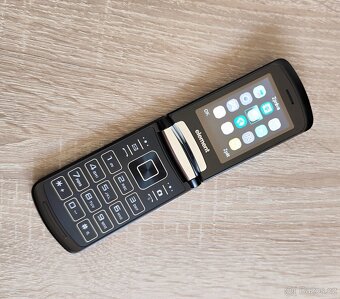 TLAČÍTKOVÝ MOBILNÍ TELEFON SENCOR ELEMENT P031V - 3