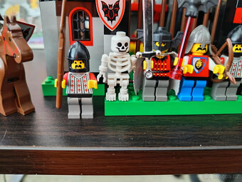 LEGO Castle 6097 Night Lord's Castle +návod +box - 3