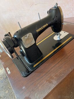 Šicí stroj - 3