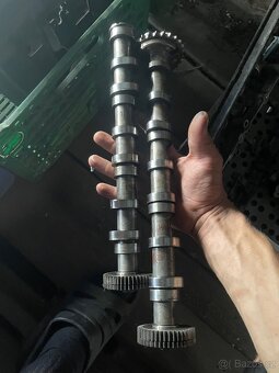 Náhradní díly Audi a6 c6 171kw - 3