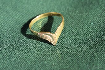 Zlatý prsten - 3