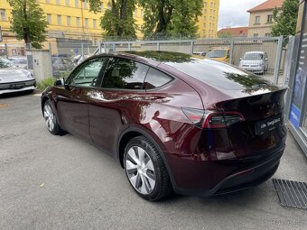 Tesla Y Long Range 4WD, ČR - 3