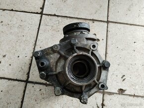 rozvodovka 02N409053A - 3
