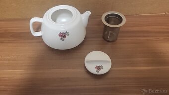 Porcelánová čajová sada s elektrickou konvicí SENCOR - 3