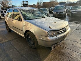 Volkswagen Golf 2.3 V5 125kw AQN - 3