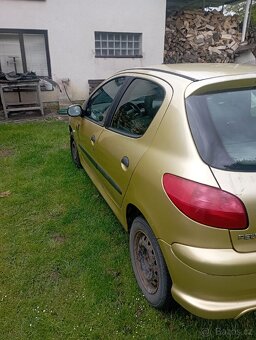 Peugeot 2061.4 benzín 55 kw - 3