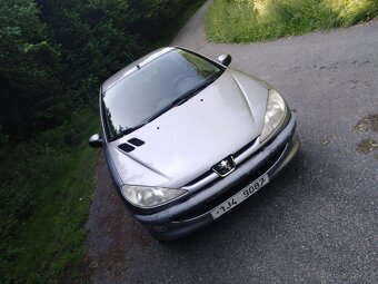 Peugeot 206 - 3