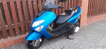 Yamaha majesty 125 - 3