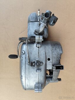 Motor pionýr - 3