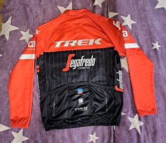 Cyklistické fleecové oblečení s nápisy. - 3