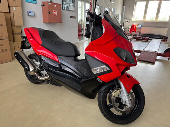 Gilera Nexus 500 FL, 500 ccm, 29,5 kW – jen 3 000 km - 3