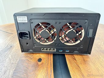 Synology DS1618+, 16GB RAM, Noctua fans - 3