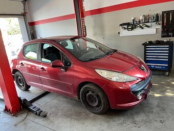 Peugeot 207 1.4i motor 8FS - 3