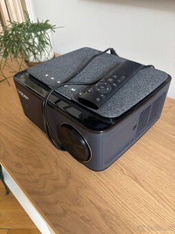 Projektor Yaber Pro U6+ - 3