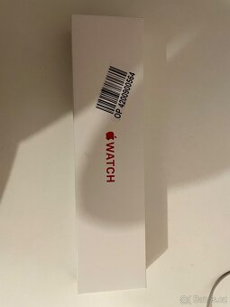 Apple Watch 8 cellular 45mm RED - 3