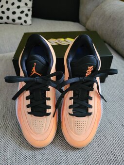 Dívčí dámské tenisky Air Jordan Zion 4 zn. Jordan, vel. 37,5 - 3