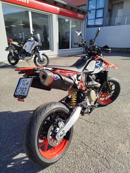 Ducati Hypermotard 698 RVE, LAĎÁKY, POUZE 1 167 KM - 3