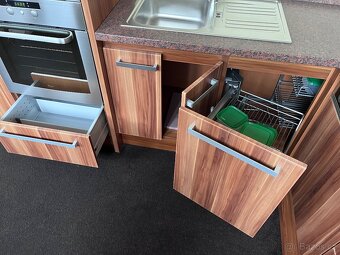 Kuchyňská linka NOVÁ - 3