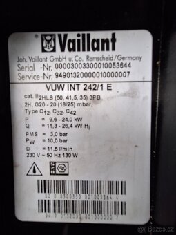 Plynový kotel Vailant VUW INT 242/1E - 3