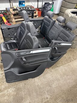 Sedačky Touareg 7p - 3