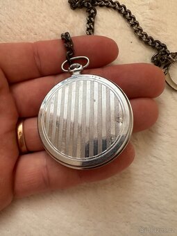 Kapesní hodinky MOLNIJA - 3